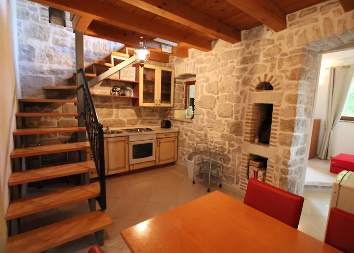 Sammon Vakantiehuis Funtana